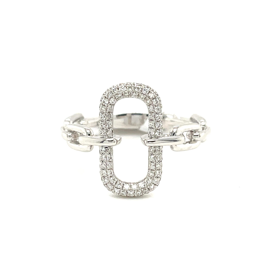 Clasped vertical ring